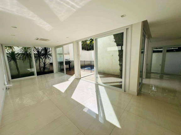 Imagem Casa com 4 Quartos à Venda, 365 m² em Jardim Petrópolis - São Paulo Imagem Casa com 4 Quartos à Venda, 365 m² em Jardim Petrópolis - São Paulo