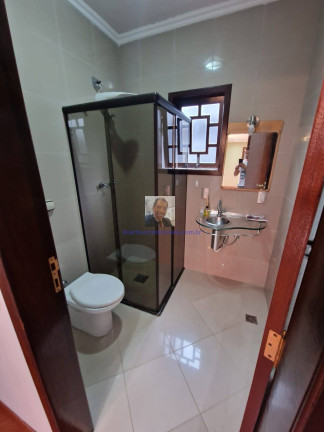 Imagem Casa de Condomínio com 3 Quartos à Venda, 300 m² em Barueri