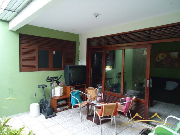 Imagem Casa com 4 Quartos à Venda, 300 m² em Lagoa Nova - Natal Imagem Casa com 4 Quartos à Venda, 300 m² em Lagoa Nova - Natal