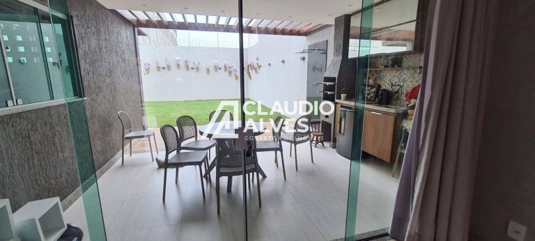 Imagem Casa com 3 Quartos para Alugar, 250 m² em Sim - Feira De Santana Imagem Casa com 3 Quartos para Alugar, 250 m² em Sim - Feira De Santana