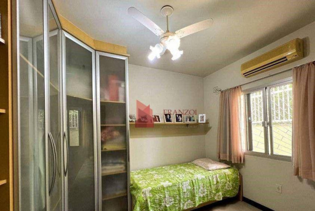 Imagem Casa com 3 Quartos à Venda, 252 m² em Fazenda - Itajaí