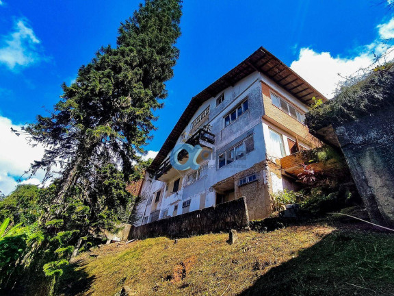 Casa com 7 Quartos à Venda, 420 m² em Centro - Petrópolis