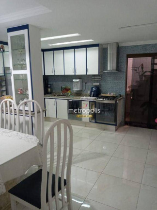 Sobrado com 3 Quartos à Venda, 161 m² em Parque Novo Oratório - Santo André