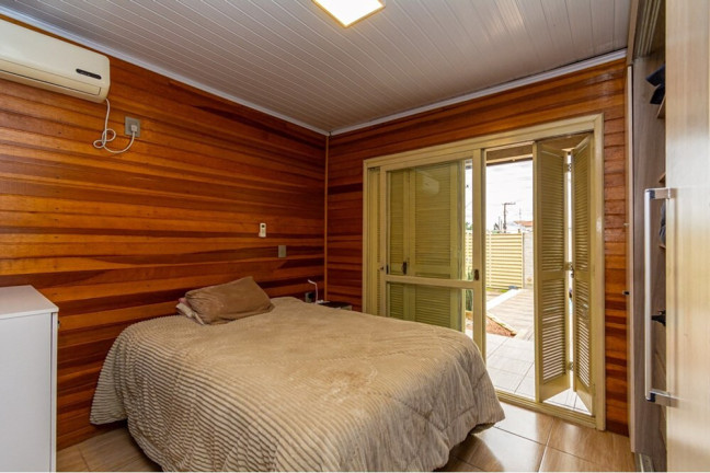 Imagem Casa com 3 Quartos à Venda,  em Igara - Canoas