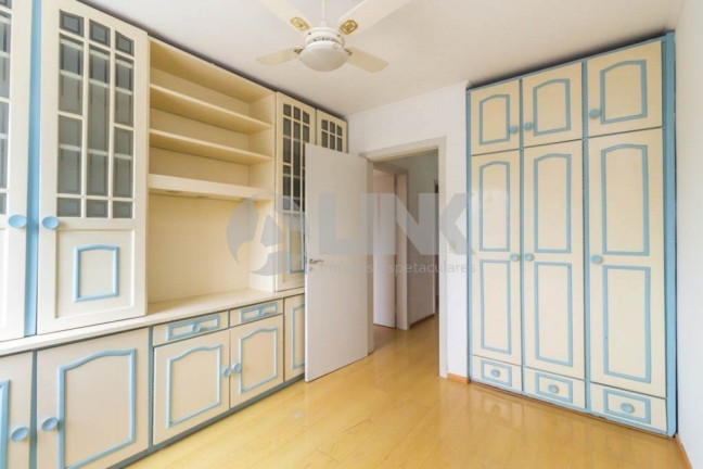 Imagem Apartamento com 2 Quartos à Venda, 66 m² em Menino Deus - Porto Alegre Imagem Apartamento com 2 Quartos à Venda, 66 m² em Menino Deus - Porto Alegre