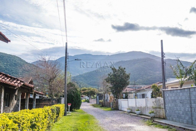 Imagem Casa com 4 Quartos à Venda, 264 m² em Enseada Do Brito (ens Brito) - Palhoça