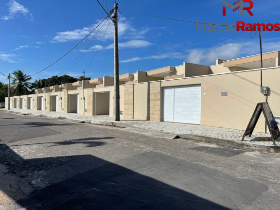 Imagem Casa com 3 Quartos à Venda, 93 m² em Centro - Eusébio Imagem Casa com 3 Quartos à Venda, 93 m² em Centro - Eusébio