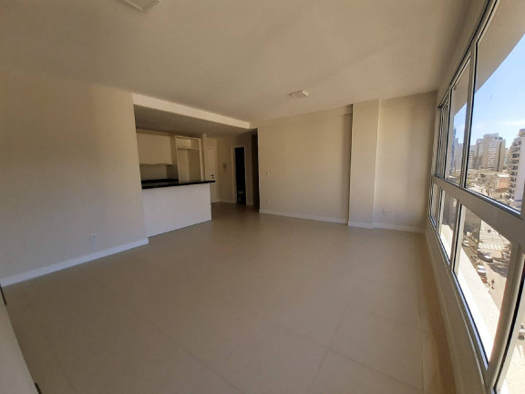 Imagem Apartamento com 2 Quartos à Venda, 85 m² em Centro - Florianópolis Imagem Apartamento com 2 Quartos à Venda, 85 m² em Centro - Florianópolis