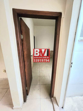 Imagem Casa com 2 Quartos à Venda, 50 m² em Olaria - Rio De Janeiro Imagem Casa com 2 Quartos à Venda, 50 m² em Olaria - Rio De Janeiro