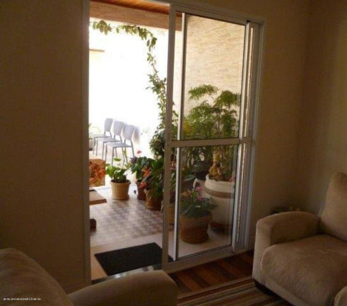 Imagem Casa à Venda, em Sitio Viana - Cotia Imagem Casa à Venda, em Sitio Viana - Cotia