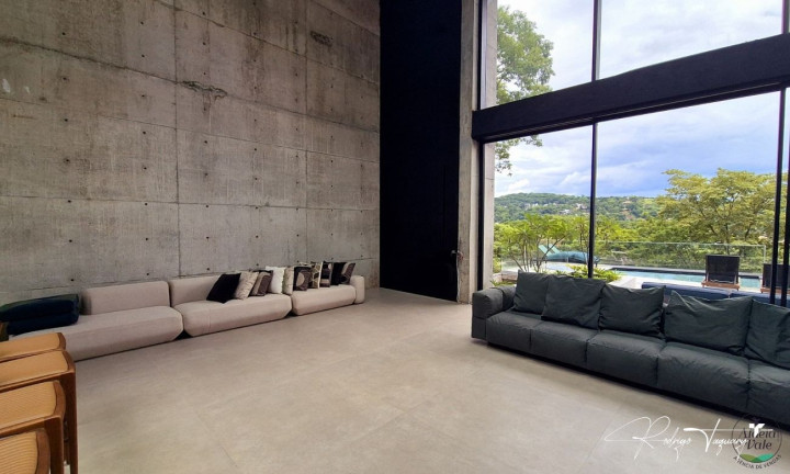 Imagem Casa de Condomínio com 6 Quartos à Venda, 1.100 m² em Residencial Aldeia Do Vale - Goiânia