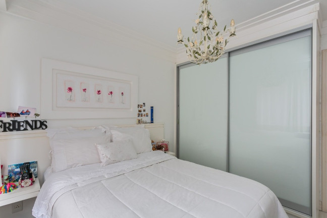 Imagem Apartamento com 2 Quartos à Venda, 145 m² em Centro - Florianópolis