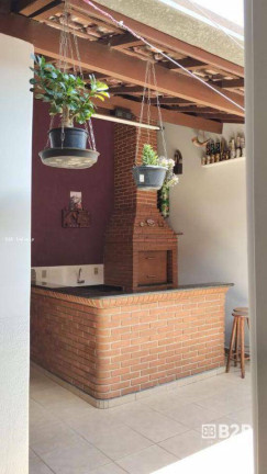 Imagem Casa com 2 Quartos à Venda, 214 m² em Vila Coralina - Bauru Imagem Casa com 2 Quartos à Venda, 214 m² em Vila Coralina - Bauru