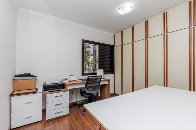 Imagem Imóvel com 3 Quartos à Venda, 101 m² em Moema - São Paulo