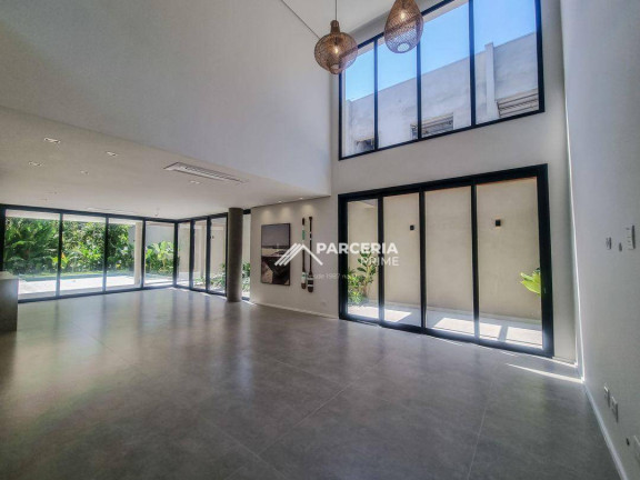 Imagem Casa com 4 Quartos à Venda, 355 m² em Riviera Módulo 22 - Bertioga Imagem Casa com 4 Quartos à Venda, 355 m² em Riviera Módulo 22 - Bertioga