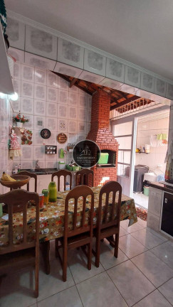 Imagem Sobrado com 4 Quartos à Venda, em Agenor De Campos - Mongaguá Imagem Sobrado com 4 Quartos à Venda, em Agenor De Campos - Mongaguá