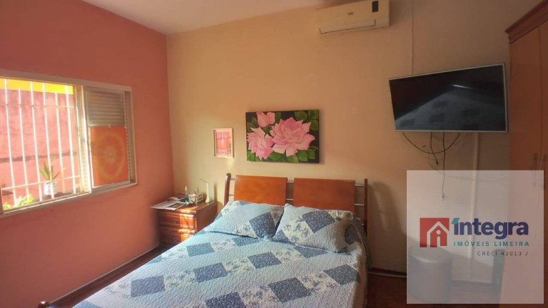 Imagem Casa com 3 Quartos à Venda, 235 m² em Vila Cristóvam - Limeira Imagem Casa com 3 Quartos à Venda, 235 m² em Vila Cristóvam - Limeira