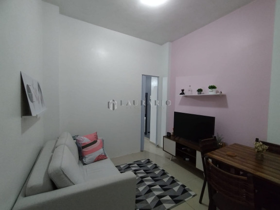 Imagem Apartamento à Venda, 38 m² em Copacabana - Rio De Janeiro Imagem Apartamento à Venda, 38 m² em Copacabana - Rio De Janeiro