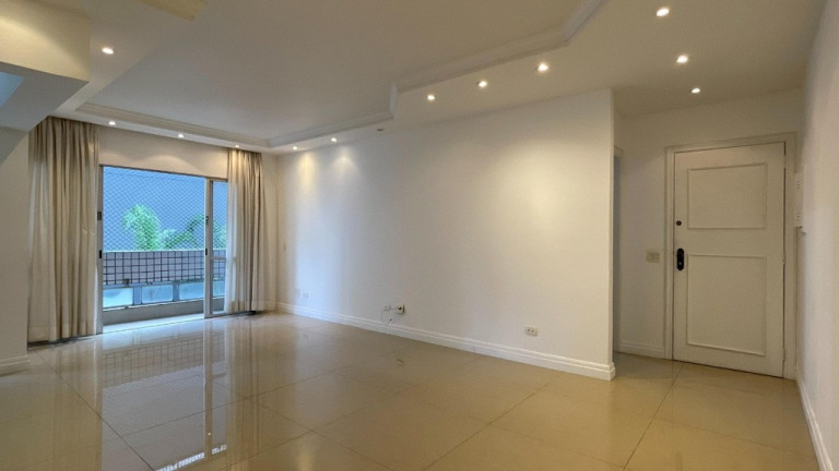 Apartamento com 2 Quartos à Venda, 98 m² em Moema - São Paulo
