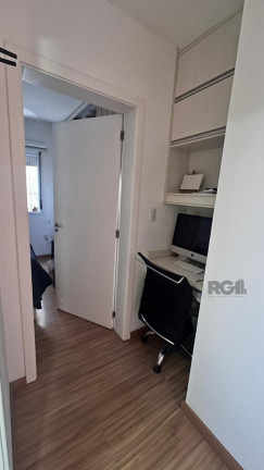 Imagem Imóvel com 1 Quarto à Venda,  em Menino Deus - Porto Alegre