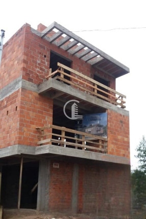 Imagem Sobrado com 2 Quartos à Venda, 110 m² em São Virgílio - Caxias Do Sul
