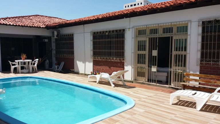 Imagem Casa com 6 Quartos à Venda, 610 m² em Suíssa - Aracaju