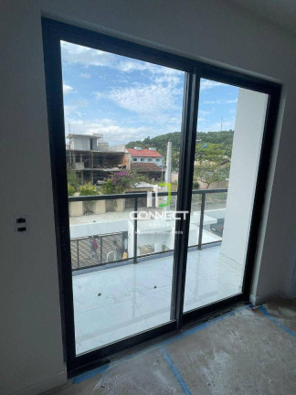 Imagem Sobrado com 3 Quartos à Venda, 180 m² em Ressacada - Itajaí