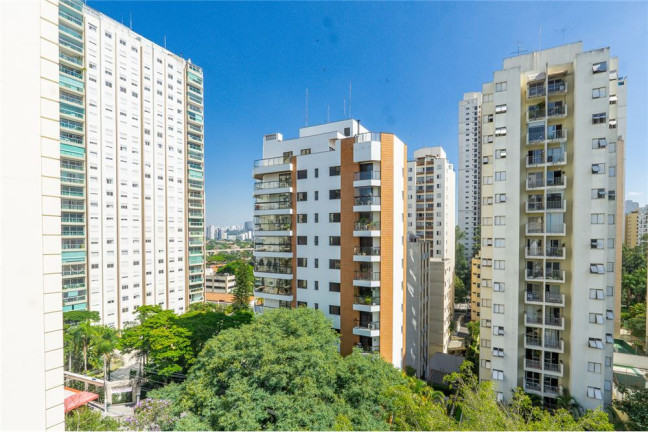 Imagem Imóvel com 3 Quartos à Venda, em Campo Belo - São Paulo Imagem Imóvel com 3 Quartos à Venda, em Campo Belo - São Paulo