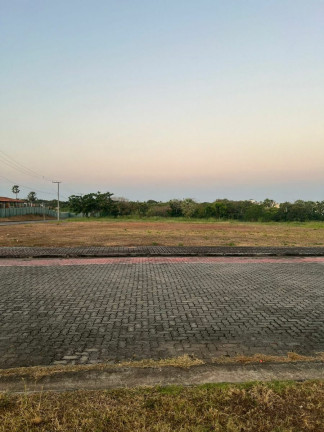 Imagem Terreno à Venda, em Lagoa Redonda - Fortaleza Imagem Terreno à Venda, em Lagoa Redonda - Fortaleza