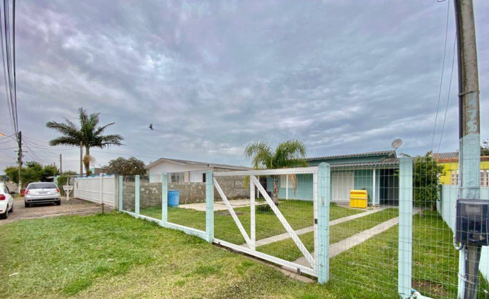 Imagem Casa com 3 Quartos à Venda, 220 m² em Zona Nova - Capão Da Canoa