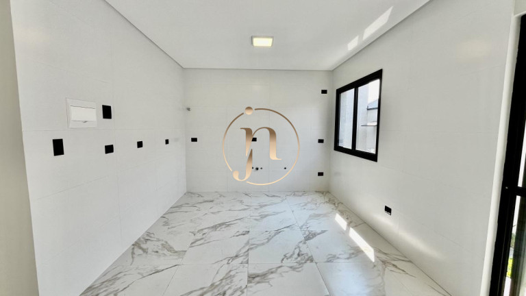 Imagem Sobrado com 3 Quartos à Venda, 130 m²