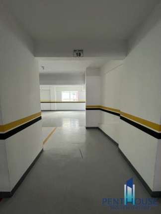 Imagem Apartamento com 4 Quartos à Venda, 242 m² em Centro - Balneário Camboriú Imagem Apartamento com 4 Quartos à Venda, 242 m² em Centro - Balneário Camboriú