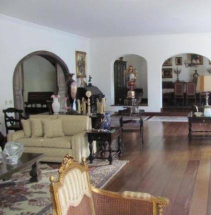 Imagem Casa com 7 Quartos à Venda, 1.600 m² em Parque Silvino Pereira - Cotia