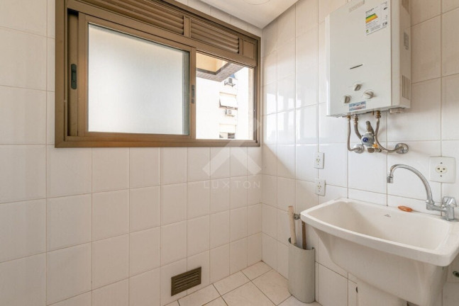 Imagem Apartamento com 2 Quartos à Venda, 80 m² em Rio Branco - Porto Alegre Imagem Apartamento com 2 Quartos à Venda, 80 m² em Rio Branco - Porto Alegre