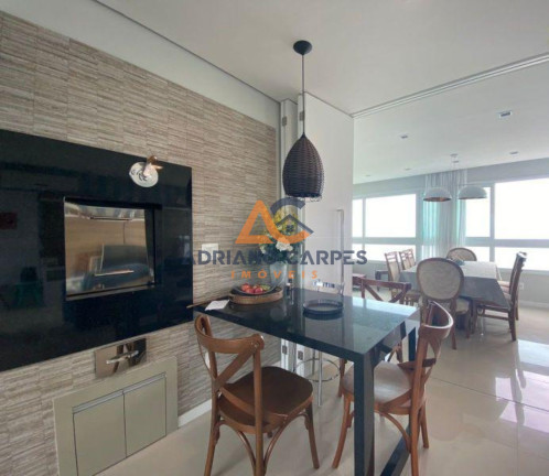 Imagem Imóvel com 3 Quartos à Venda, 90 m² em Centro - Balneário Piçarras