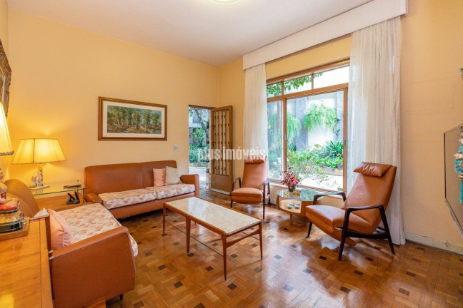 Imagem Casa com 3 Quartos à Venda, 320 m² em Pacaembu - São Paulo