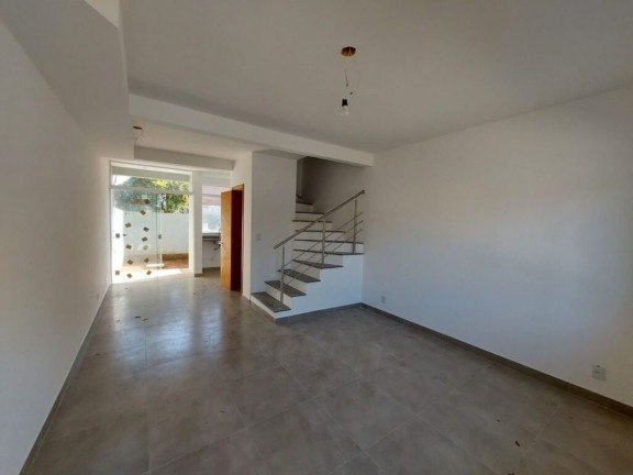Imagem Imóvel com 2 Quartos à Venda, em Vila Nova - Porto Alegre Imagem Imóvel com 2 Quartos à Venda, em Vila Nova - Porto Alegre