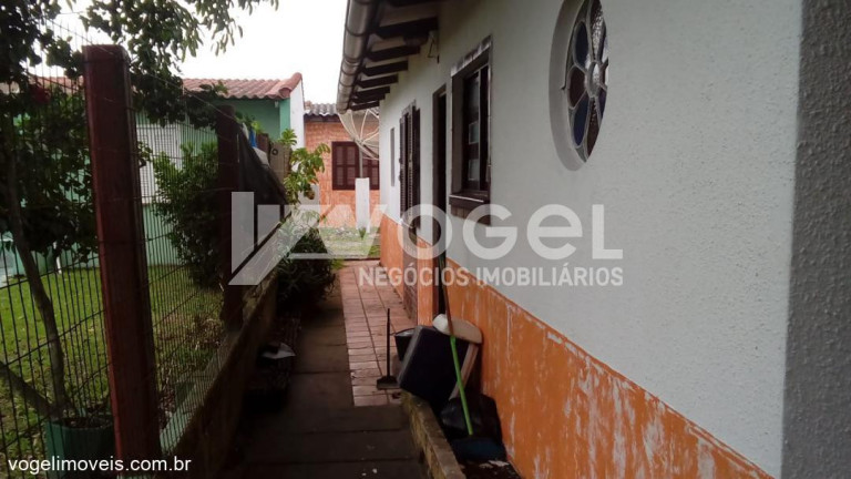 Imagem Casa com 4 Quartos à Venda, 140 m² em Centro - Balneario Pinhal Imagem Casa com 4 Quartos à Venda, 140 m² em Centro - Balneario Pinhal