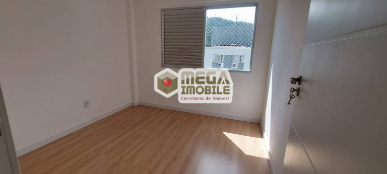 Foto do imóvel Apartamento com 3 Quartos à Venda, 70 m² em Centro - Florianópolis