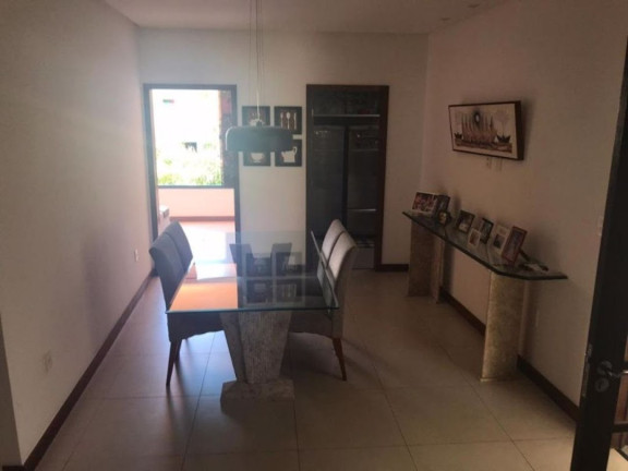 Imagem Casa com 4 Quartos à Venda, 400 m² em Estrada Do Coco - Lauro De Freitas Imagem Casa com 4 Quartos à Venda, 400 m² em Estrada Do Coco - Lauro De Freitas