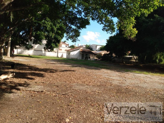 Imagem Terreno à Venda, 3.875 m² em Centro - Camboriú Imagem Terreno à Venda, 3.875 m² em Centro - Camboriú