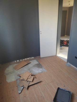 Imagem Apartamento com 2 Quartos à Venda, 42 m² em Guaraituba - Colombo