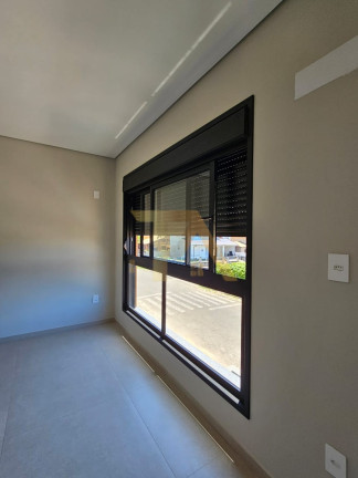 Imagem Imóvel com 3 Quartos à Venda, em Ambrósio - Garopaba Imagem Imóvel com 3 Quartos à Venda, em Ambrósio - Garopaba