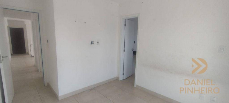 Imagem Apartamento com 2 Quartos à Venda, 63 m² em Vila Guilhermina - Praia Grande