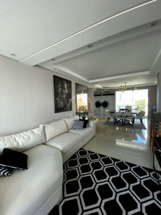 Imagem Apartamento com 3 Quartos à Venda, 140 m² em Pioneiros - Balneário Camboriú Imagem Apartamento com 3 Quartos à Venda, 140 m² em Pioneiros - Balneário Camboriú
