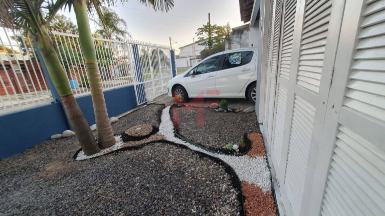 Imagem Casa com 3 Quartos à Venda, 225 m² em Capão Novo - Capão Da Canoa