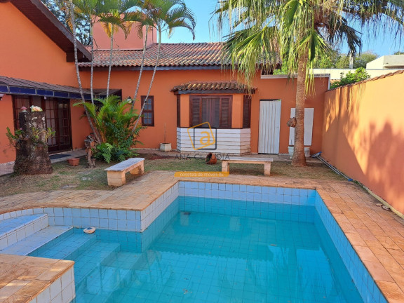 Casa com 4 Quartos à Venda,  em Brasil - Itu