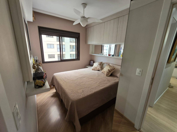 Imagem Apartamento com 2 Quartos à Venda, 59 m² em Capão Raso - Curitiba