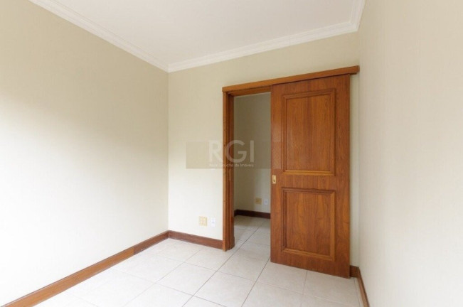 Imagem Imóvel com 3 Quartos à Venda, em Tristeza - Porto Alegre Imagem Imóvel com 3 Quartos à Venda, em Tristeza - Porto Alegre