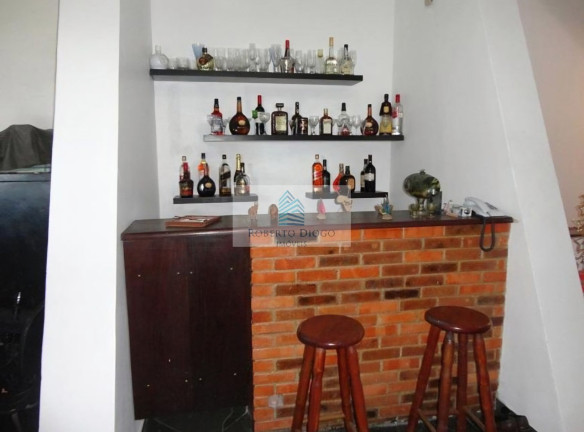 Imagem Casa com 4 Quartos à Venda, 330 m² em Santa Rosa - Niterói Imagem Casa com 4 Quartos à Venda, 330 m² em Santa Rosa - Niterói